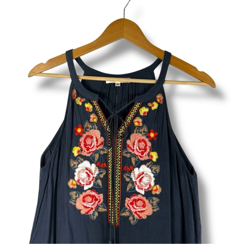 Andree By Unit High Neck Embroidered Tie Neck Tank, Midnight Blue, Size Medium - Picture 3 of 11